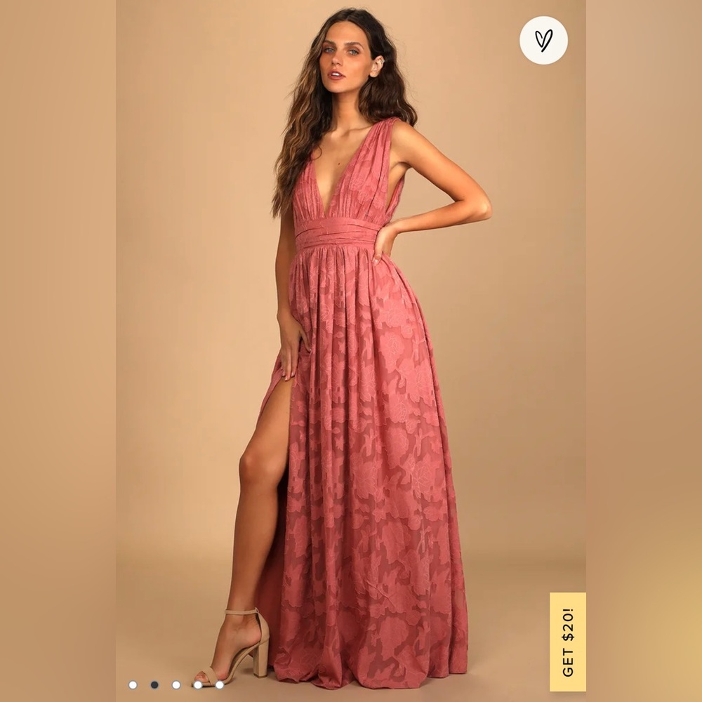 Lulu’s Sweet Sophistication Vintage Rose Burnout Floral Maxi Dress size small